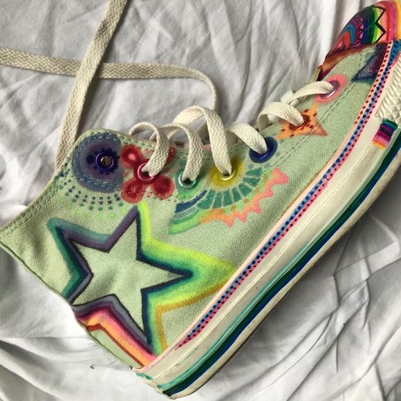 Converse with hand-drawn design - Picture 6 of 8